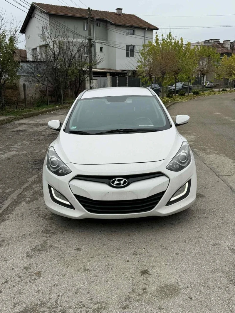Hyundai I30 1.4crdi 90кс дизел, снимка 2 - Автомобили и джипове - 52501817