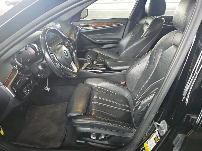 BMW 530 Xdrive, снимка 11 - Автомобили и джипове - 52565082