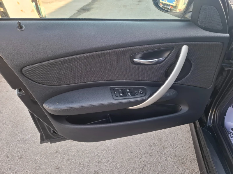 BMW 118 2.0D , снимка 6 - Автомобили и джипове - 52935589