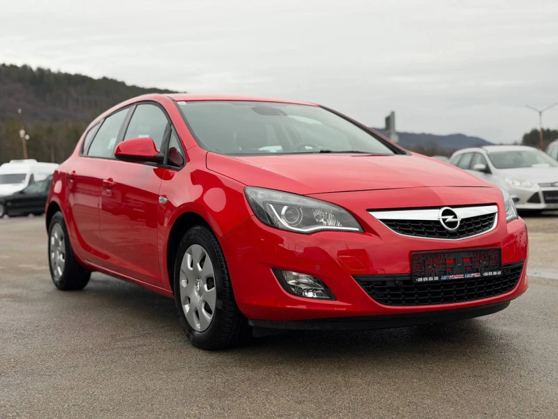 Opel Astra 1.6i АВТОМАТИК 58000км