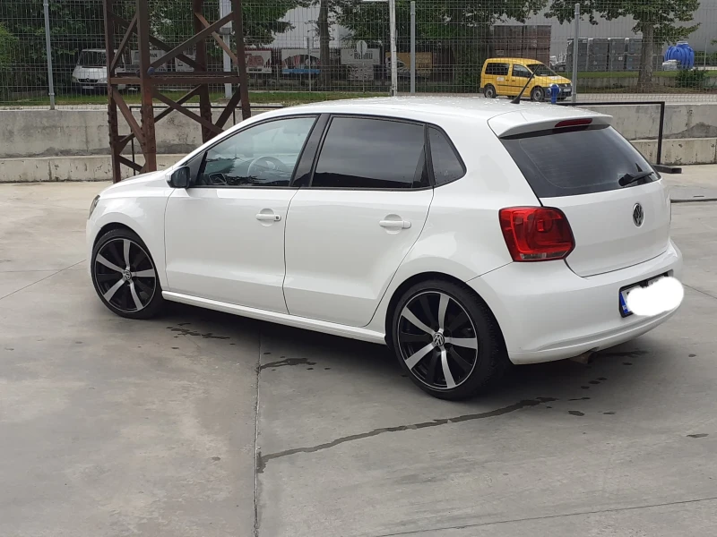 VW Polo Confordline , снимка 3 - Автомобили и джипове - 53059653