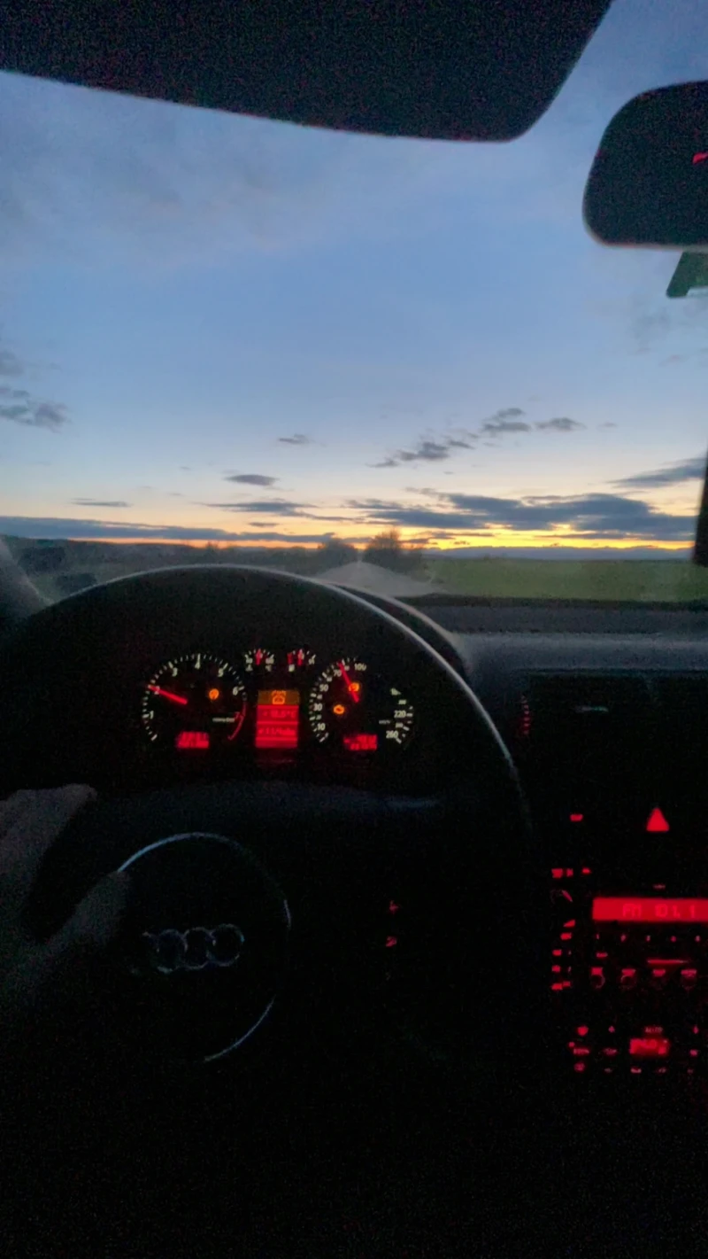 Audi A3 1.8turbo, снимка 3 - Автомобили и джипове - 53120234