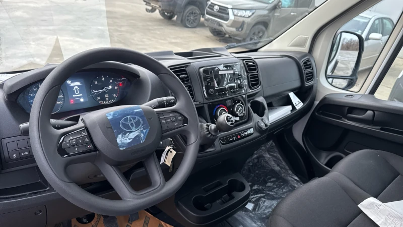 Toyota Proace City Max Chassis 2.2 D, снимка 11 - Автомобили и джипове - 53232610