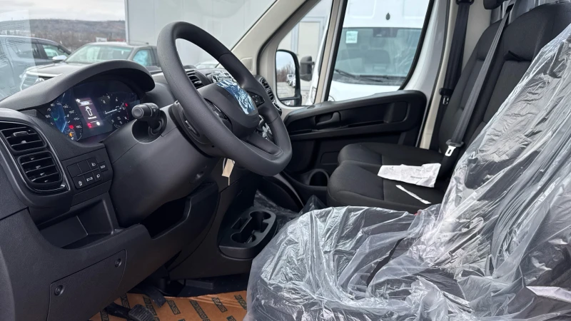 Toyota Proace City Max Chassis 2.2 D, снимка 13 - Автомобили и джипове - 53232610