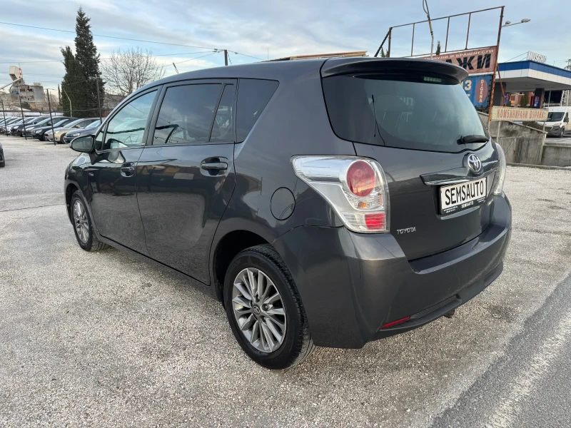 Toyota Verso 1.6D-4D * Edition S* Euro 6* Facelift* 7-МЕСТЕН* , снимка 6 - Автомобили и джипове - 53497359