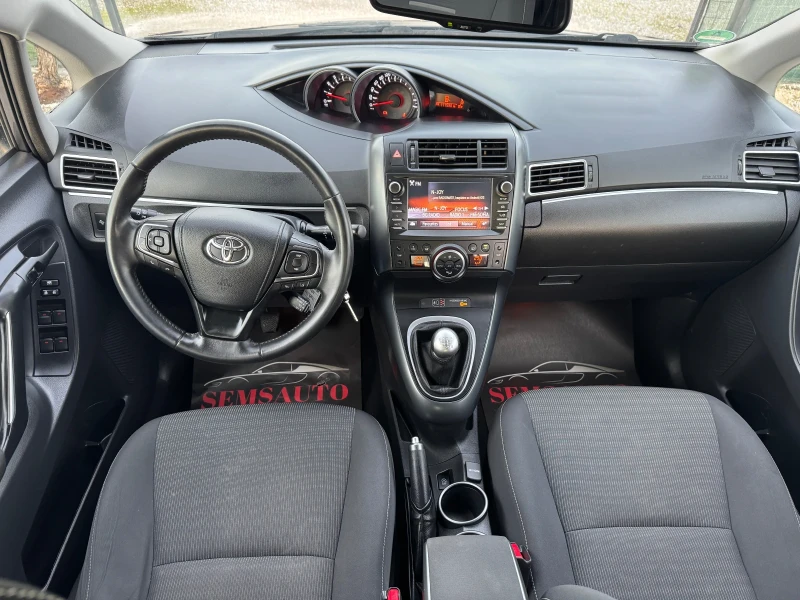 Toyota Verso 1.6D-4D * Edition S* Euro 6* Facelift* 7-МЕСТЕН* , снимка 10 - Автомобили и джипове - 53497359