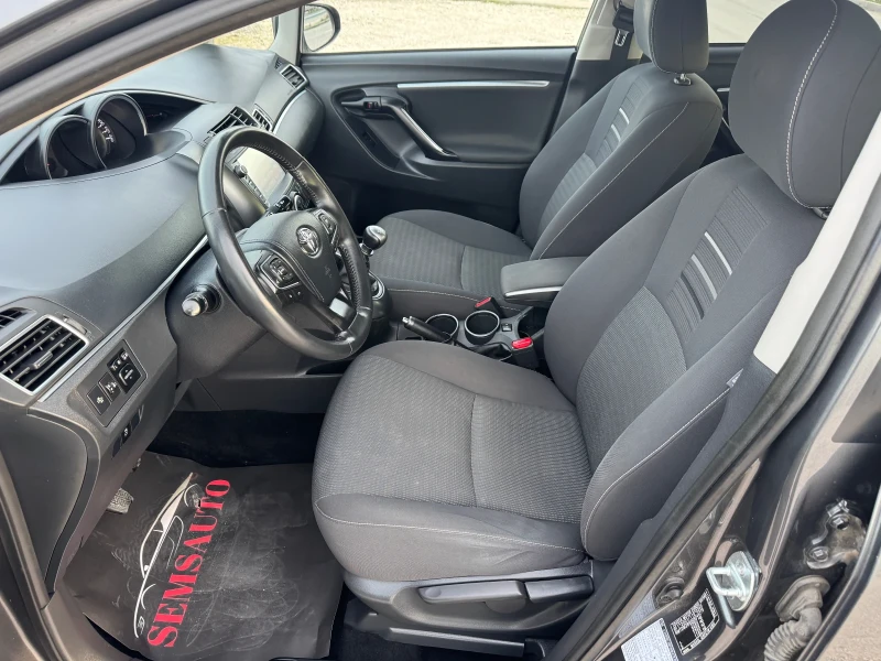 Toyota Verso 1.6D-4D * Edition S* Euro 6* Facelift* 7-МЕСТЕН* , снимка 9 - Автомобили и джипове - 53497359