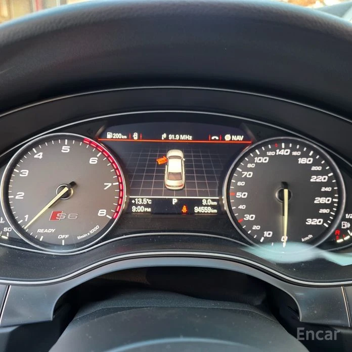 Audi S6 DISTRONIC* BANG & OLUFSEN* HEAD-UP* 360 CAM* , снимка 13 - Автомобили и джипове - 53851101
