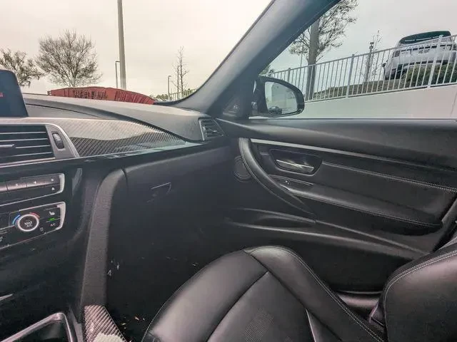 BMW M3, снимка 12 - Автомобили и джипове - 54494342