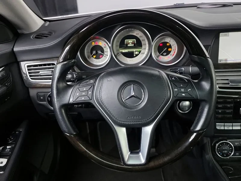 Mercedes-Benz CLS 350, снимка 16 - Автомобили и джипове - 55007814