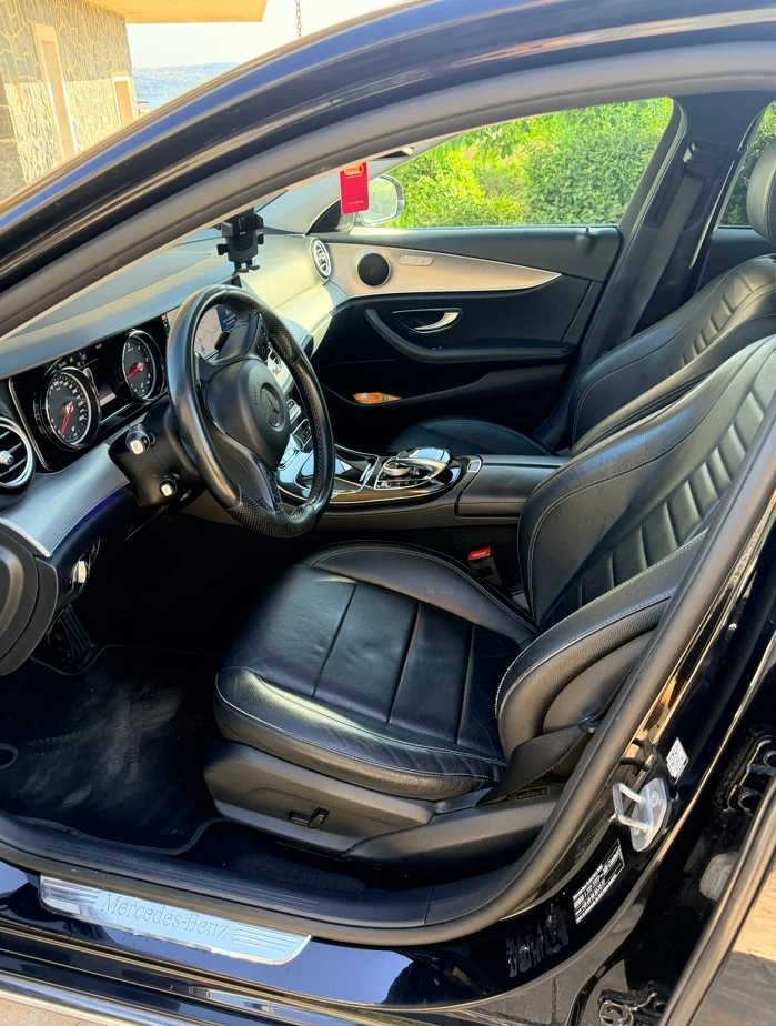 Mercedes-Benz E 220, снимка 8 - Автомобили и джипове - 55051624