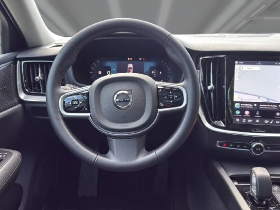 Volvo V60 B4 = Plus Dark = Гаранция, снимка 10 - Автомобили и джипове - 55089781