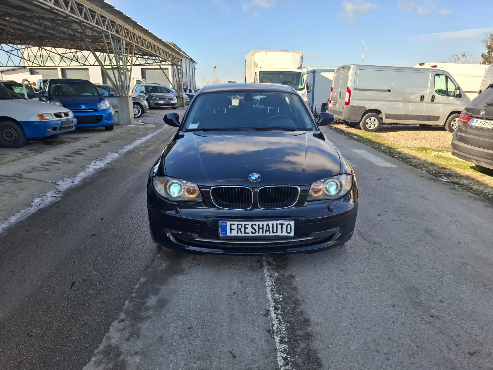 BMW 118 2.0D , снимка 1