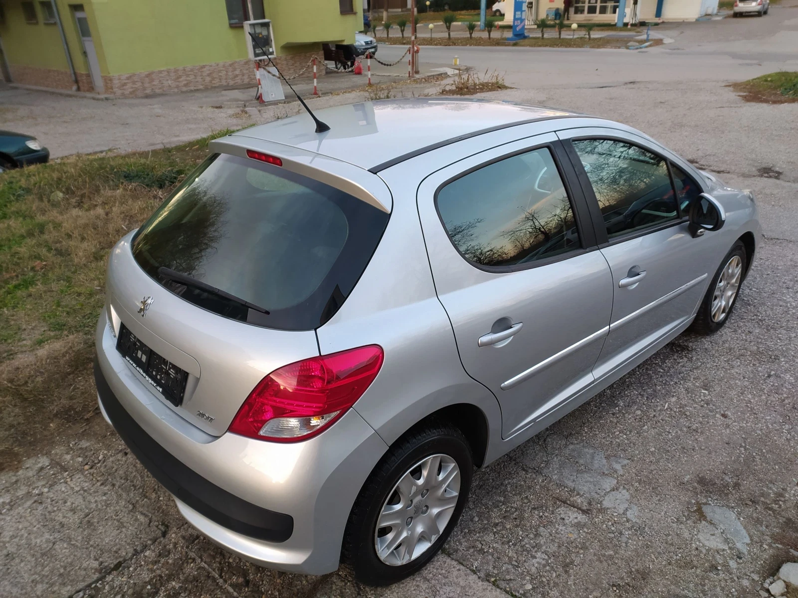 Peugeot 207 FACELIFT 1.4 HDI - изображение 7