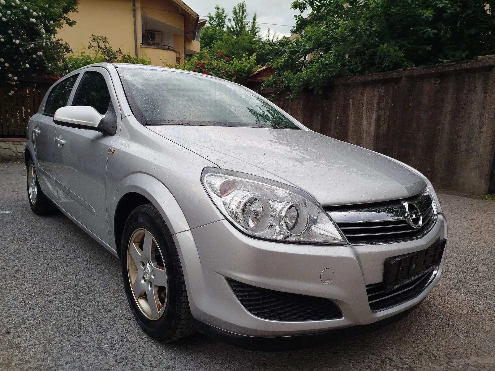 Opel Astra 1.6 FACELIFT  - изображение 3