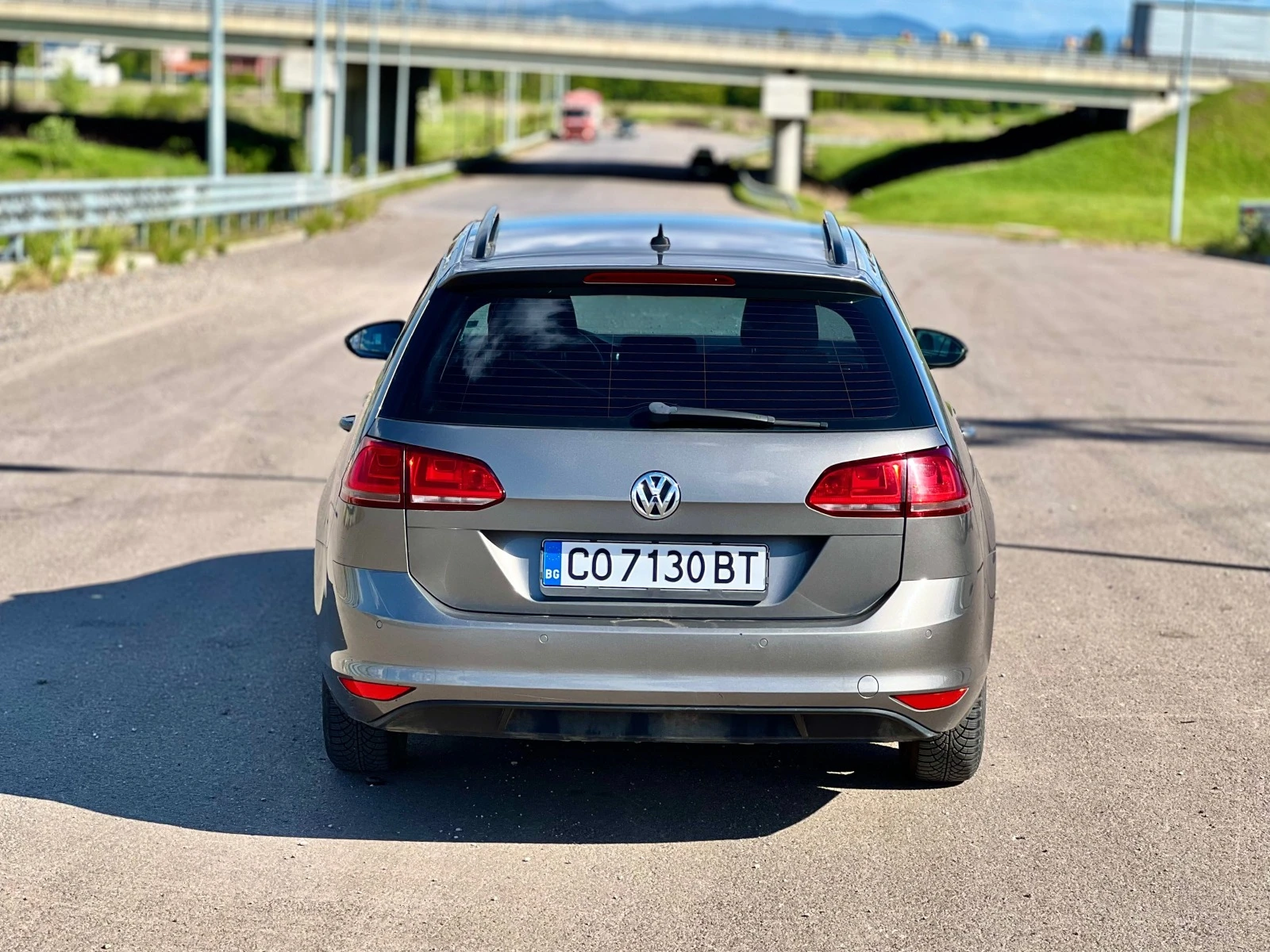 VW Golf Variant VII 1.6 TDI - изображение 2