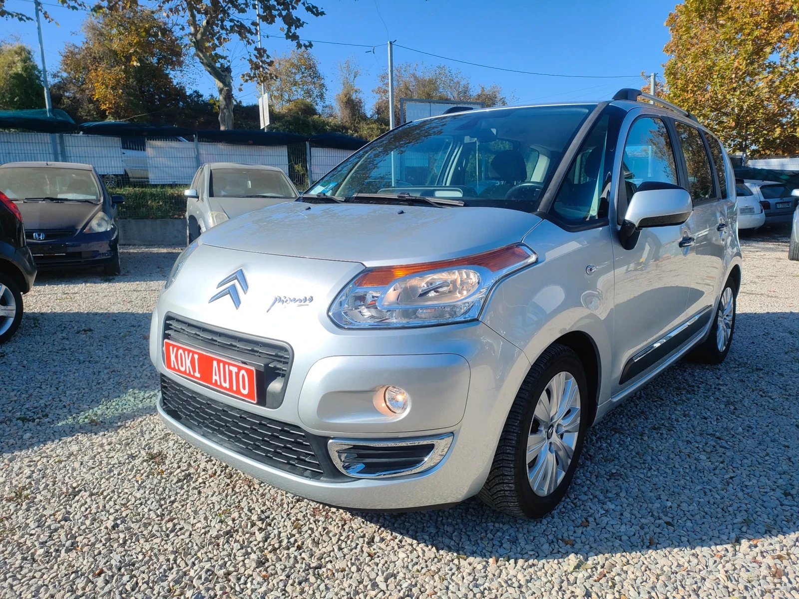 Citroen C3 Picasso 1.6i-120ks. - изображение 3