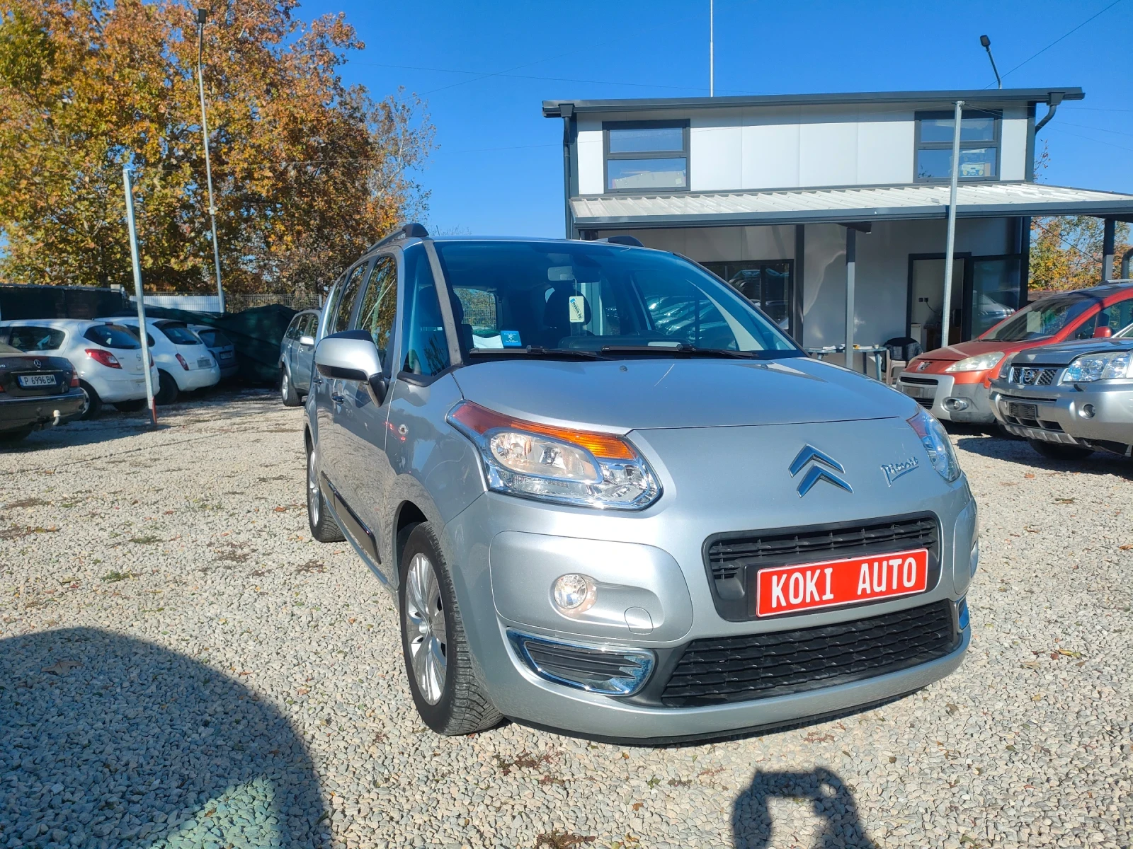 Citroen C3 Picasso 1.6i-120ks. - изображение 2