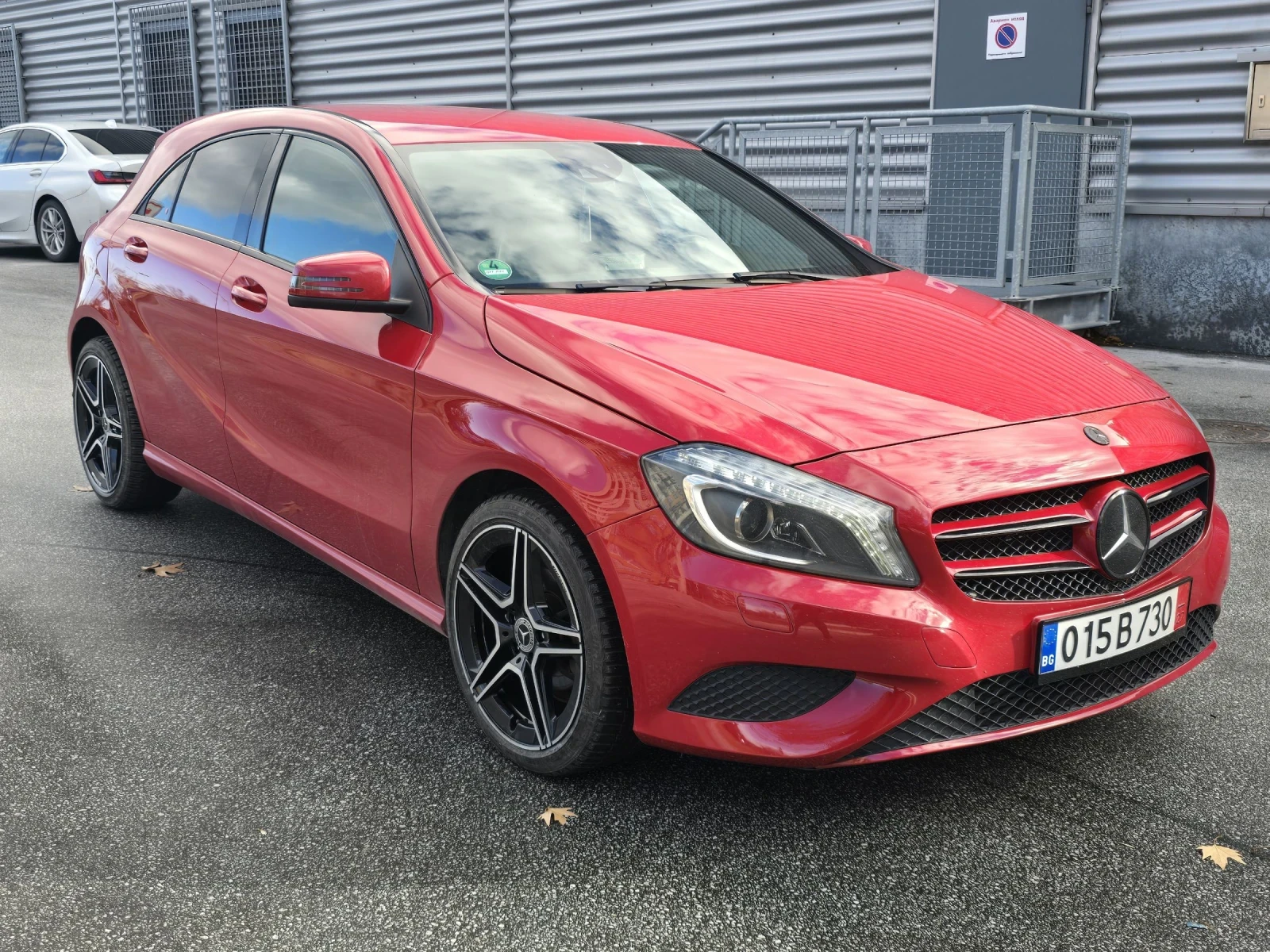 Mercedes-Benz A 180 AMG/NAVI/KAMERA/DISTRONIK/LED/XSENON/SPORT-PACK - изображение 7