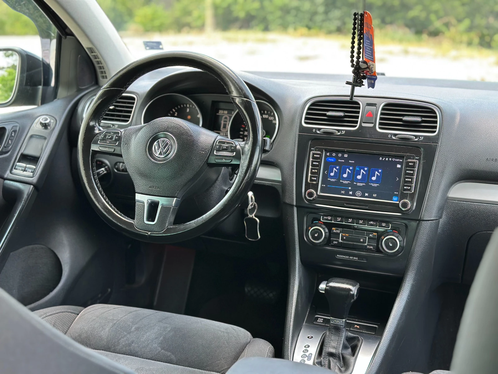 VW Golf 2.0TDI - изображение 9