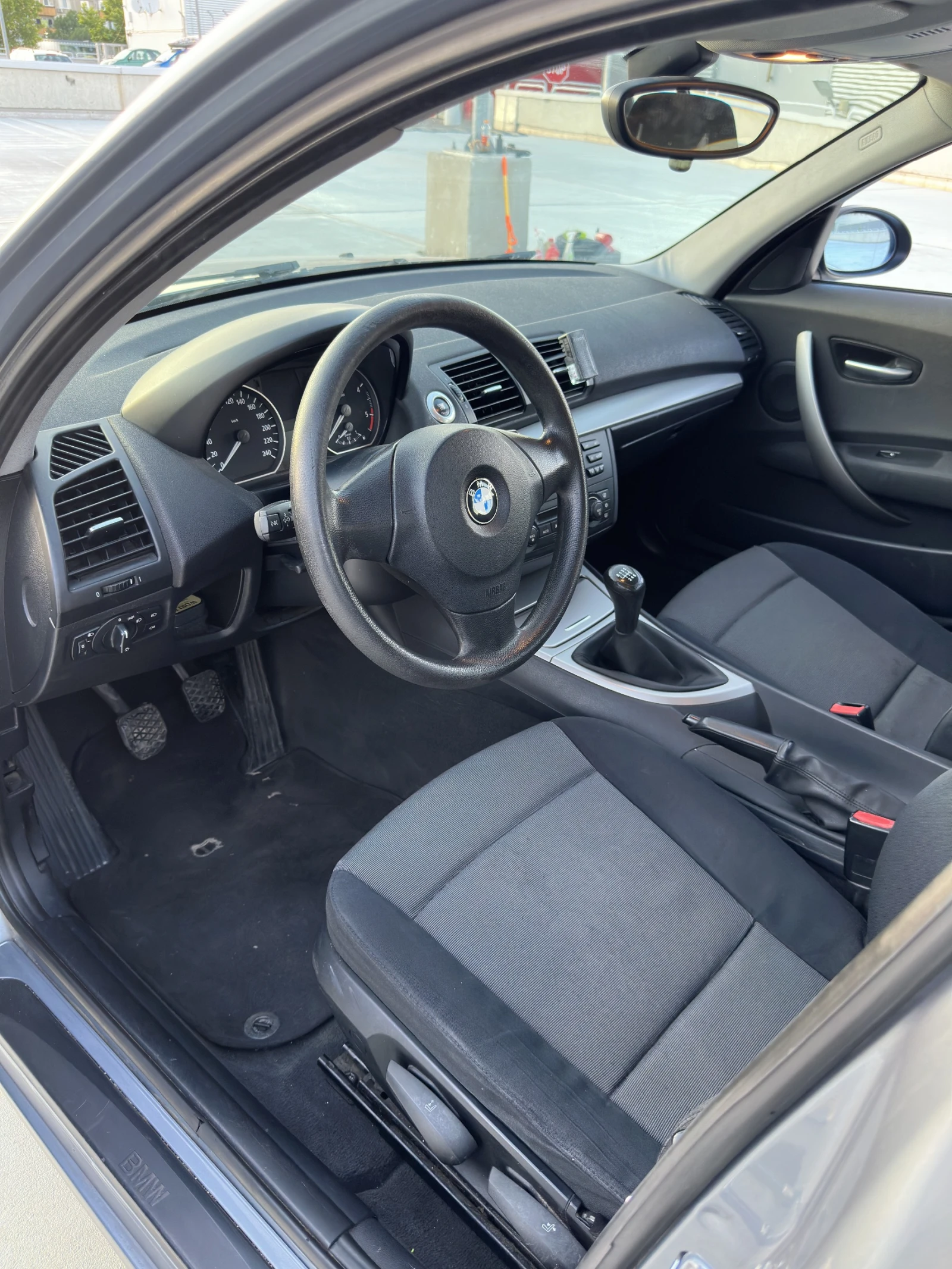 BMW 118  - изображение 6