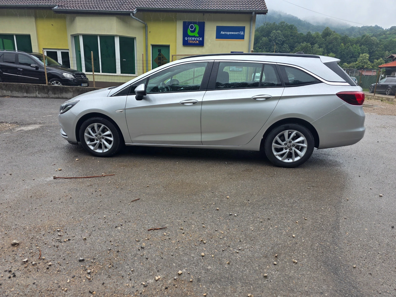 Opel Astra 1.6NAVI - изображение 9