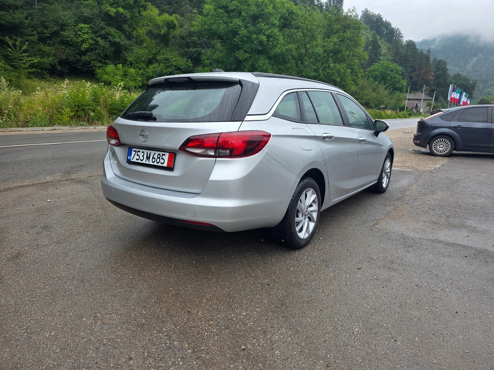 Opel Astra 1.6NAVI - изображение 5