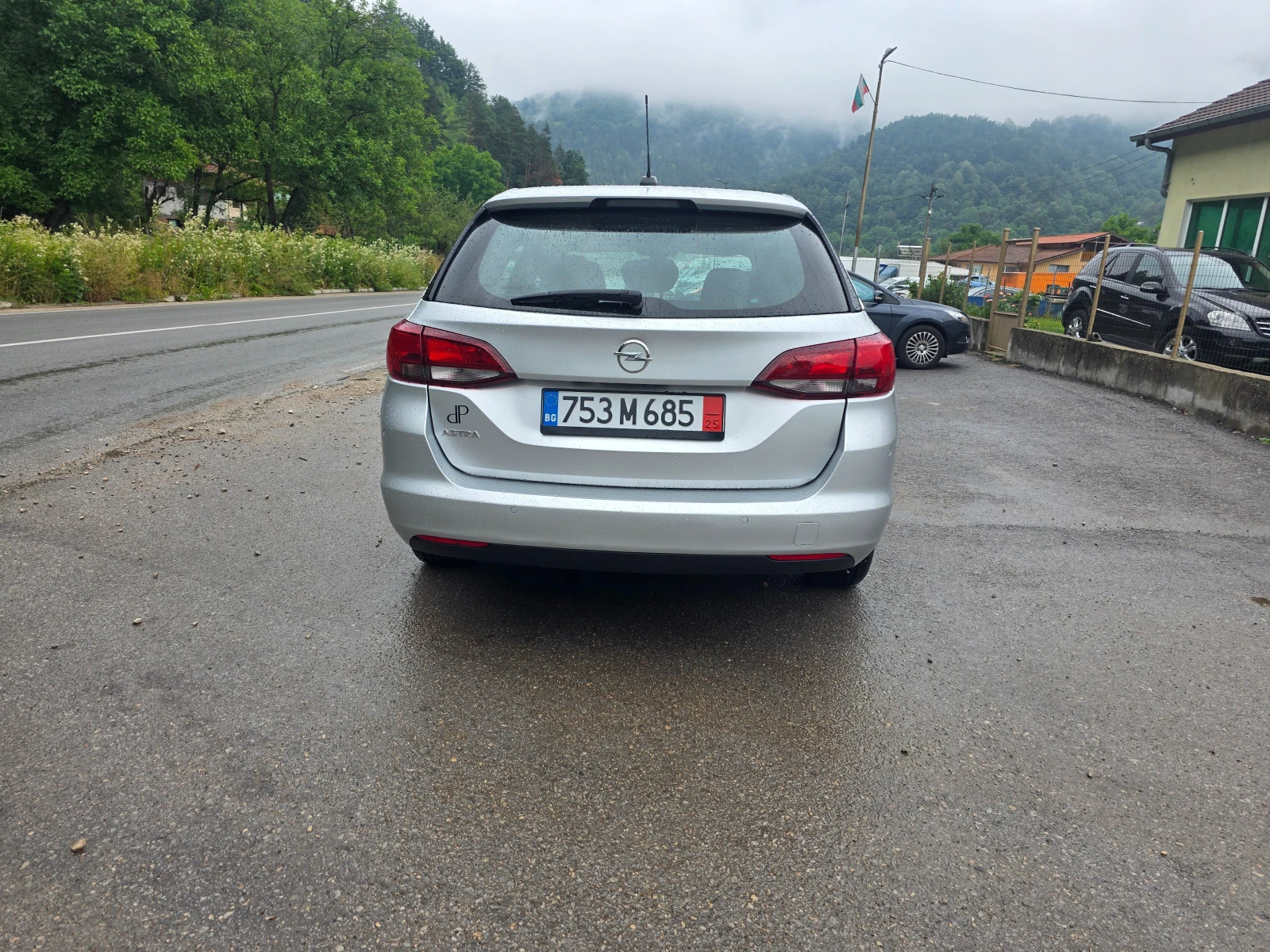 Opel Astra 1.6NAVI - изображение 6