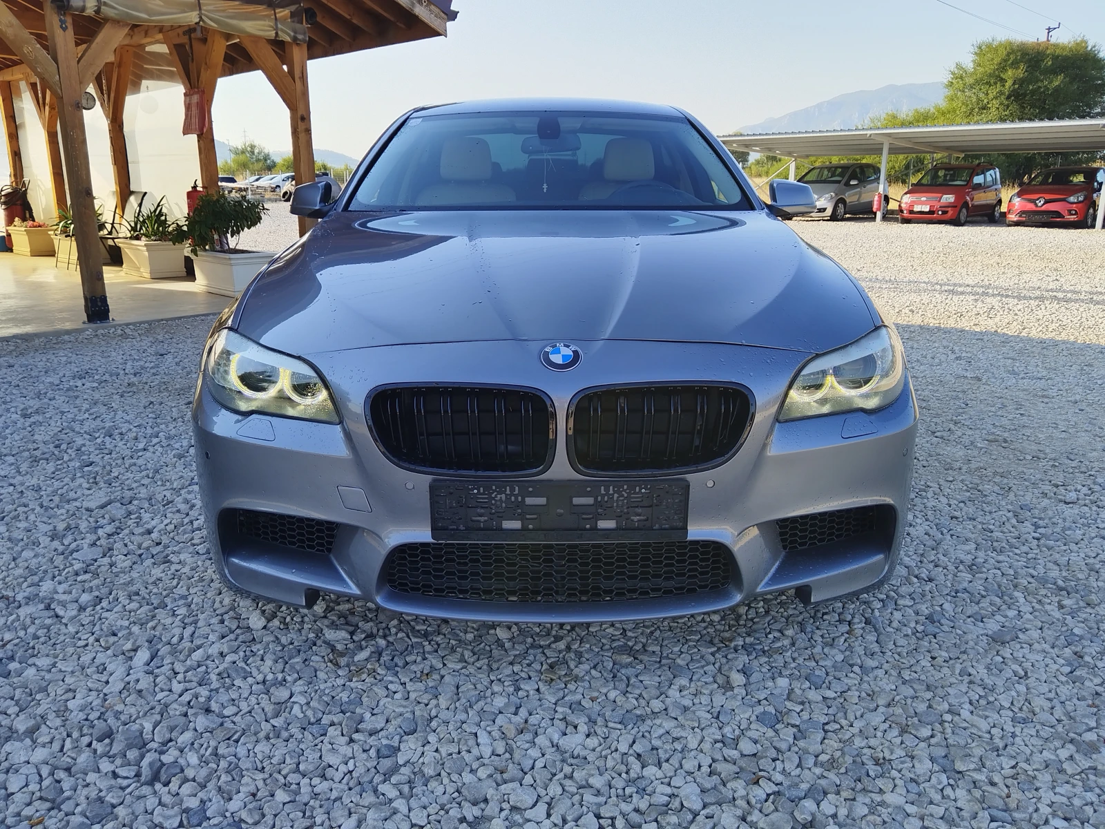 BMW 530 3.0D-F10-MPACK-NAVI - изображение 2