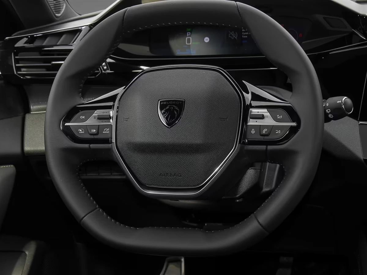Peugeot 308 E-GT/156HP/CAM/NAVI/LED/KLESS/CPLAY/485g - изображение 6