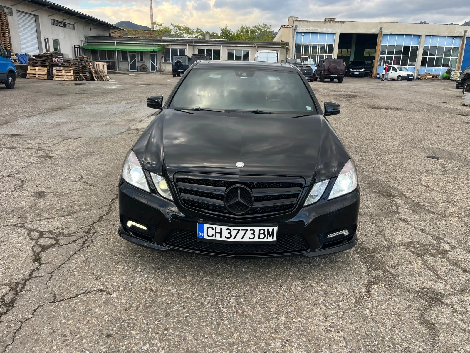 Mercedes-Benz E 350 4 Matic, газ, AMG пакет - изображение 2
