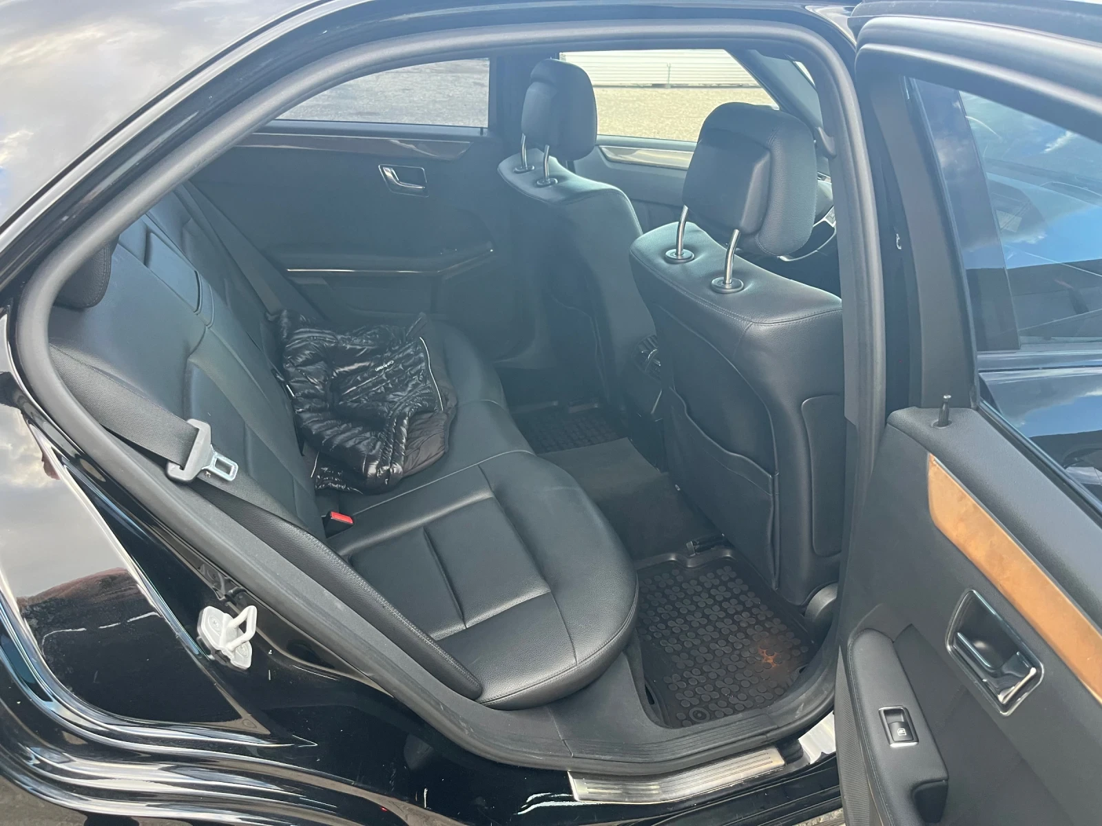 Mercedes-Benz E 350 4 Matic, , AMG  | Mobile.bg   12