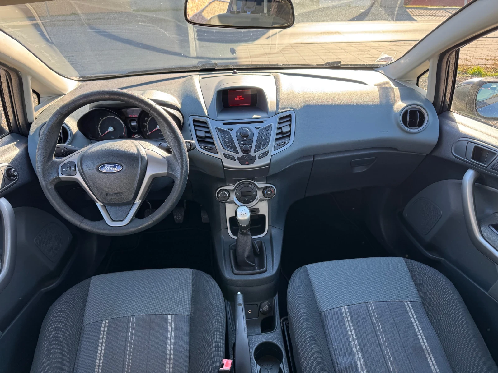 Ford Fiesta 1.4 TDCi - изображение 7
