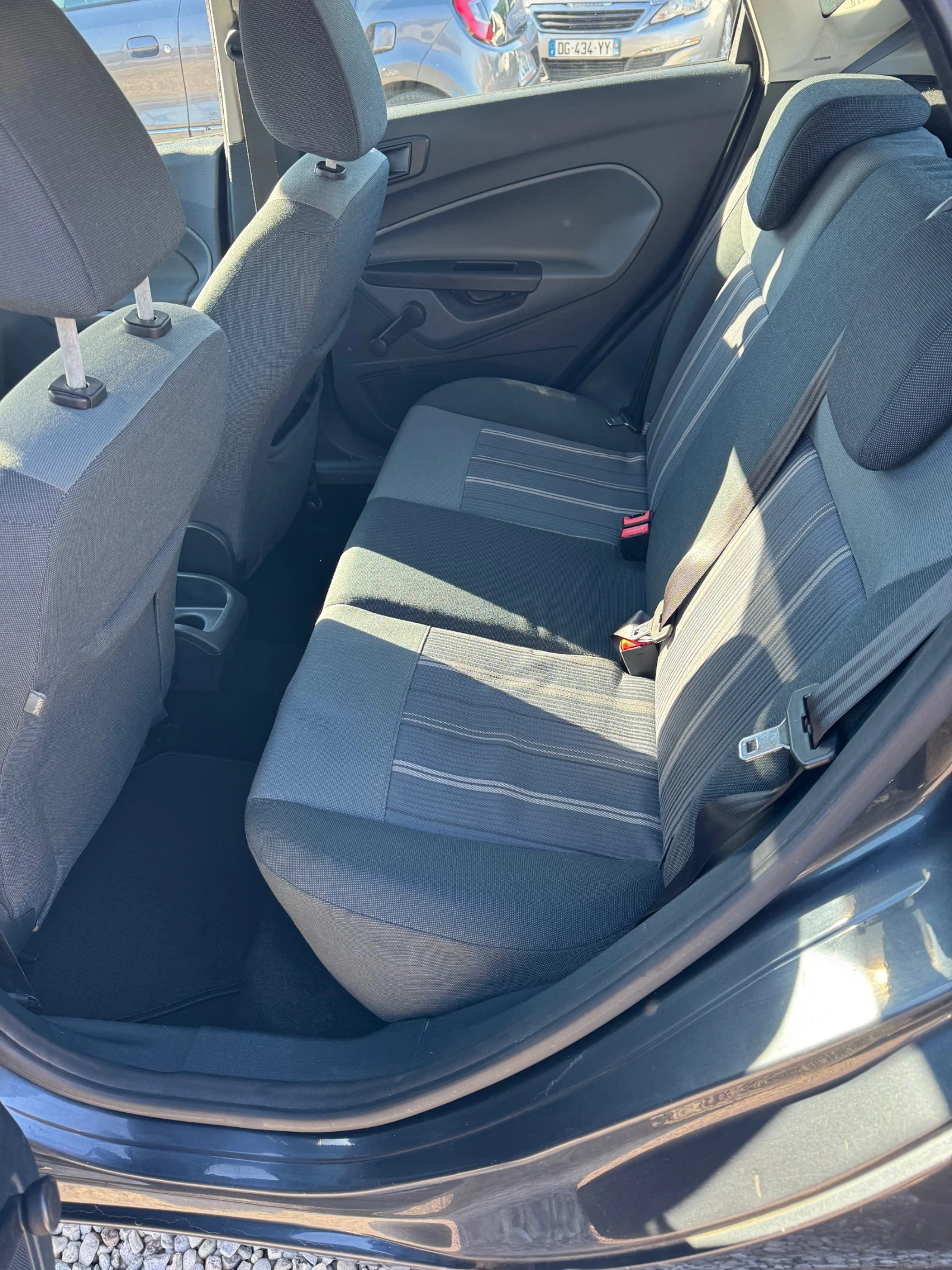 Ford Fiesta 1.4 TDCi - изображение 10