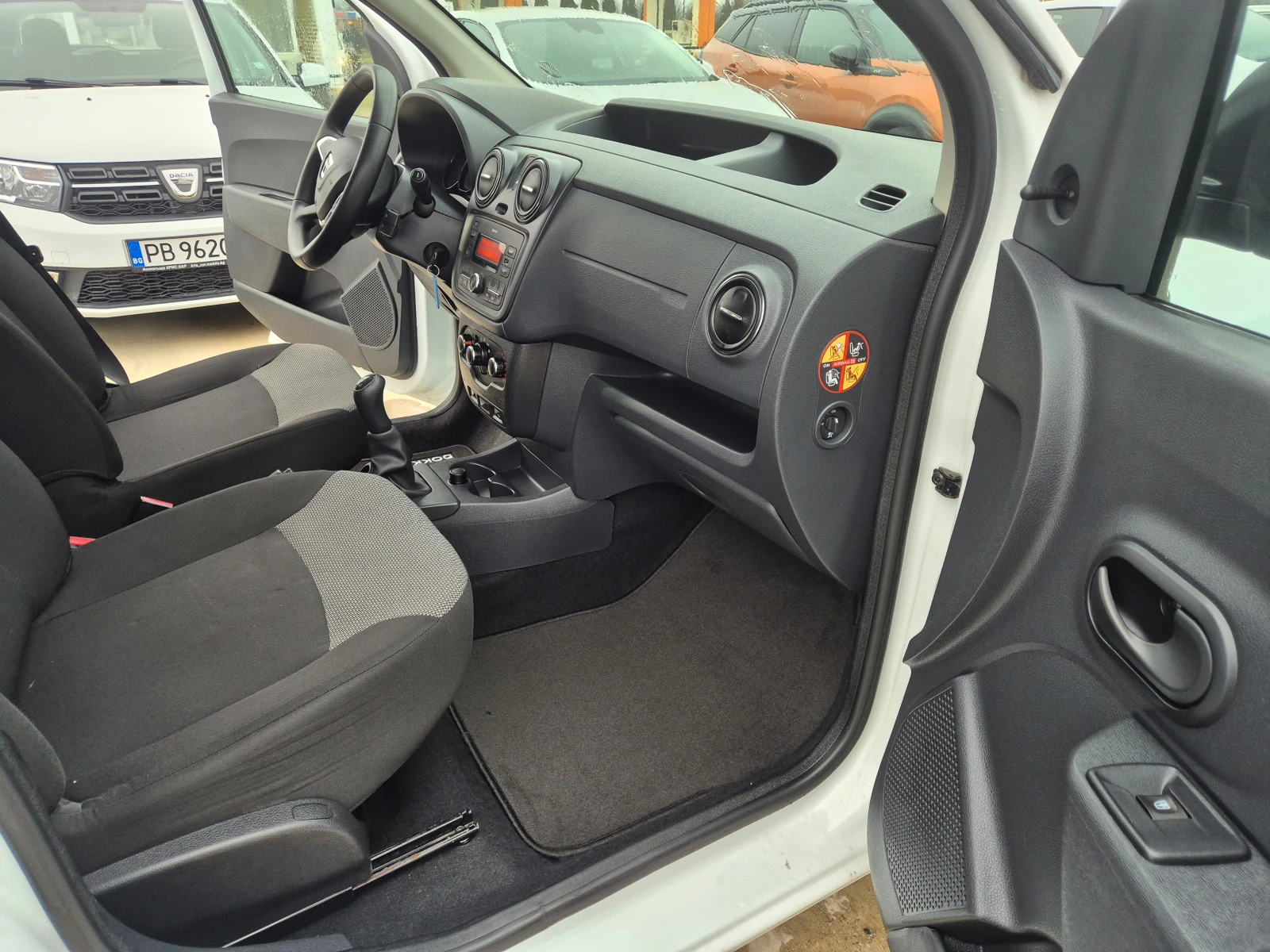 Dacia Dokker N1-M/T 1.5 DCI - изображение 9