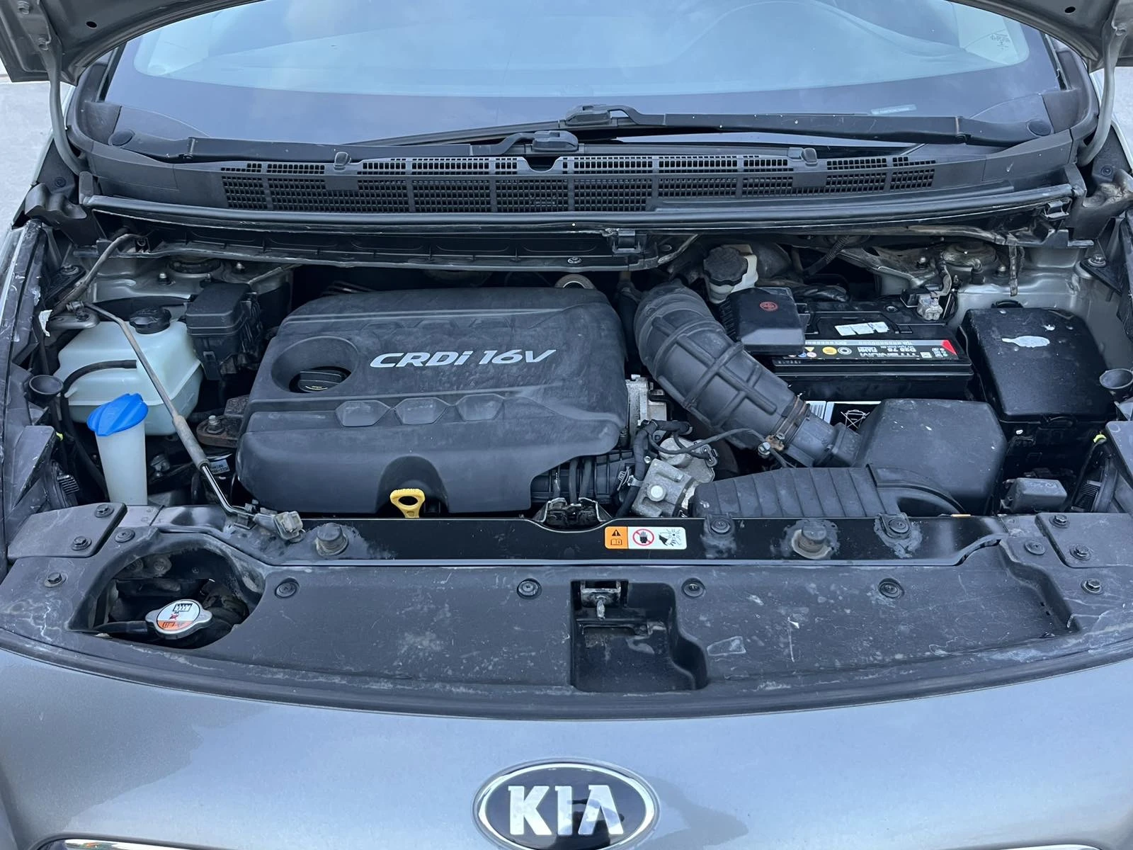 Kia Carens 1.7CRDI 116�� EURO 5B 6�� ��������� ���� ������ | Mobile.bg � ����������� 16