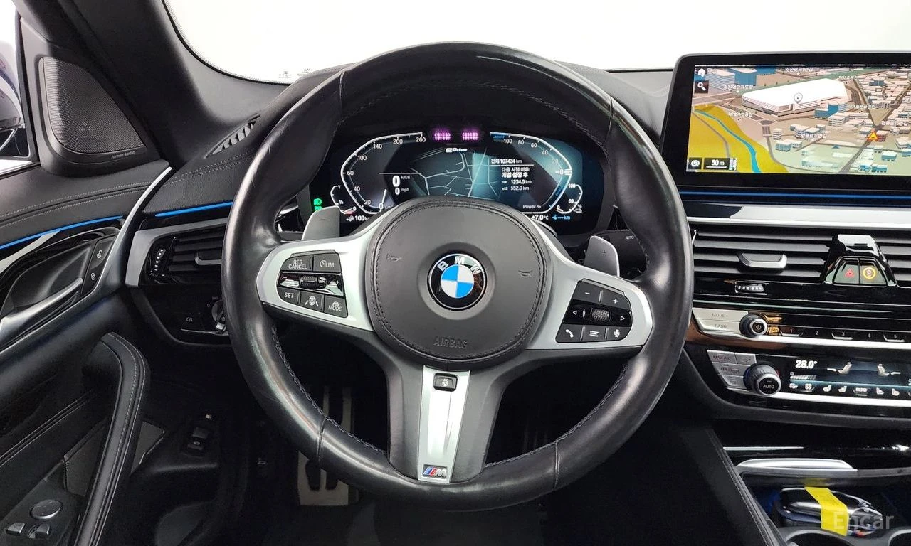 BMW 530E HYBRID* M* SPORT* �������* ���������* �����* 360�� | Mobile.bg � ����������� 8