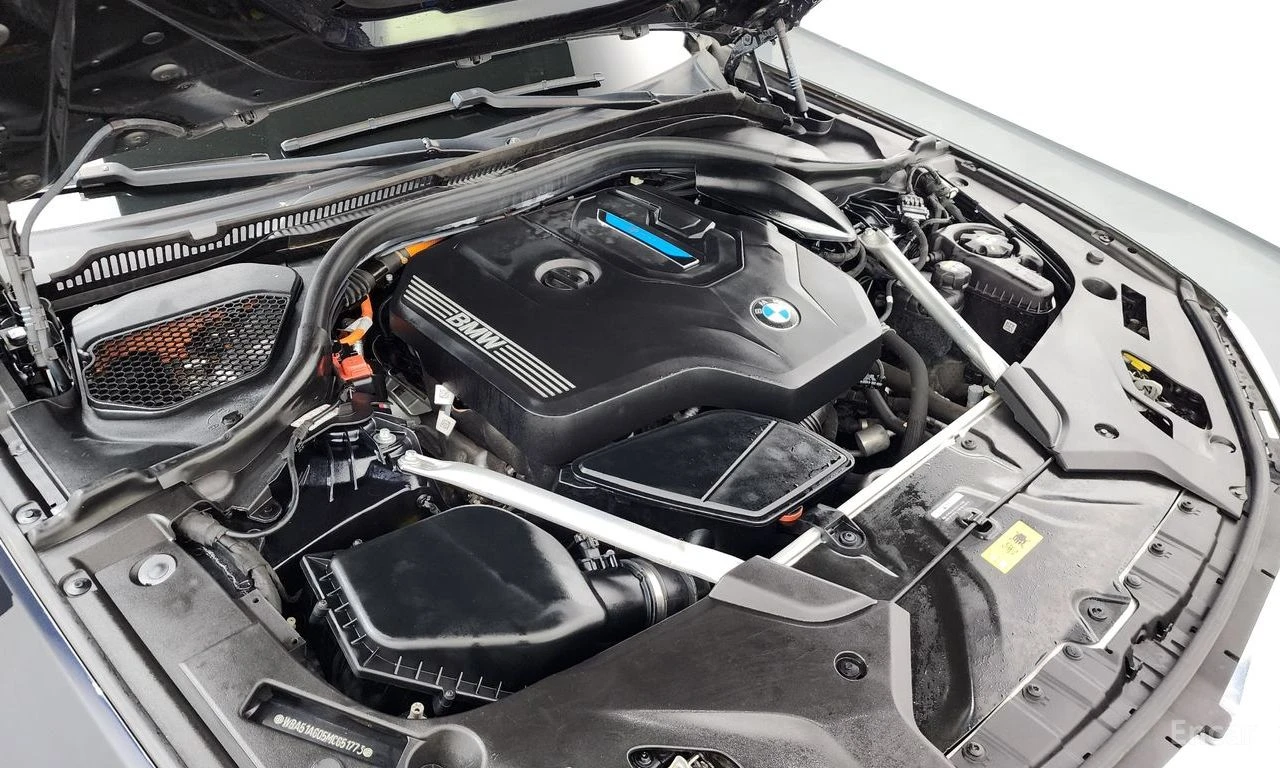 BMW 530E HYBRID* M* SPORT* �������* ���������* �����* 360�� | Mobile.bg � ����������� 17