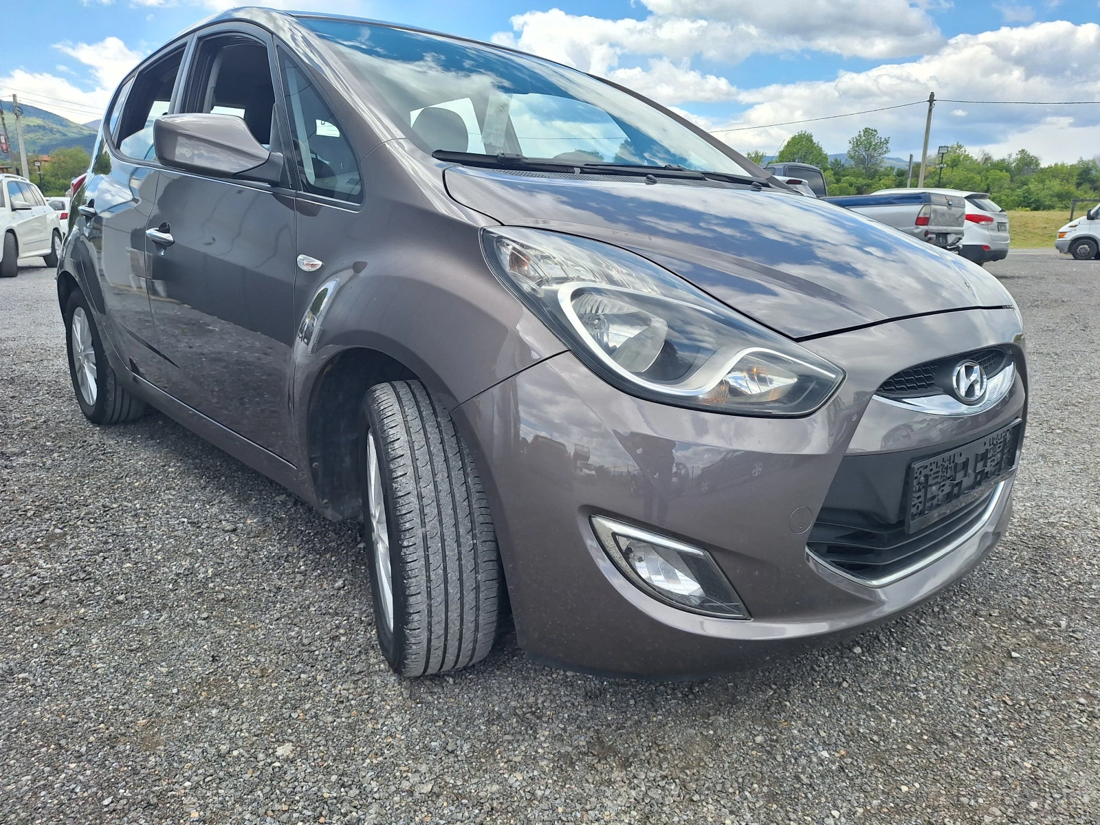 Hyundai Ix20 1.4crdi, снимка 2 - Автомобили и джипове - 54388271