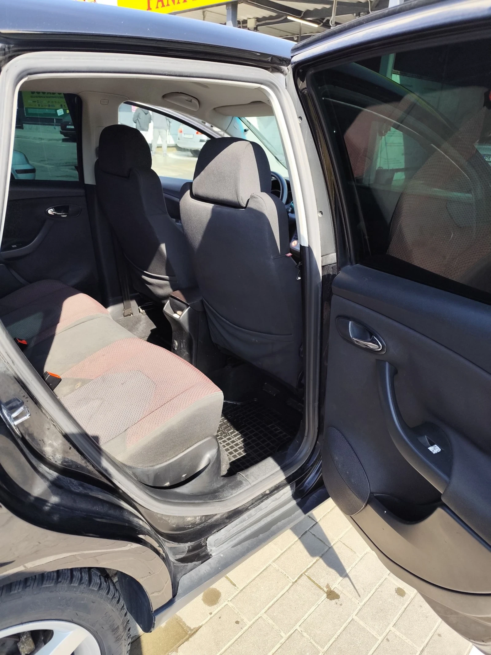 Seat Altea, снимка 10 - Автомобили и джипове - 54396561