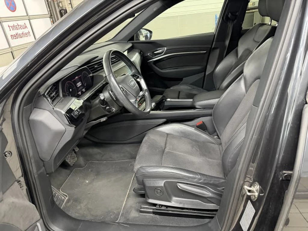 Audi E-Tron 55 S QUATTRO 95KW, снимка 5 - Автомобили и джипове - 54612624