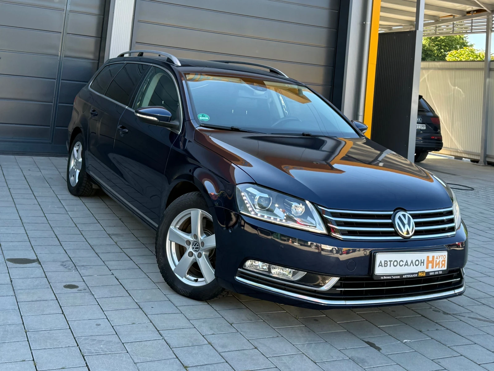 VW Passat 2.0TDI * Highline* LaneAssist* Distronic* , снимка 3 - Автомобили и джипове - 54726565