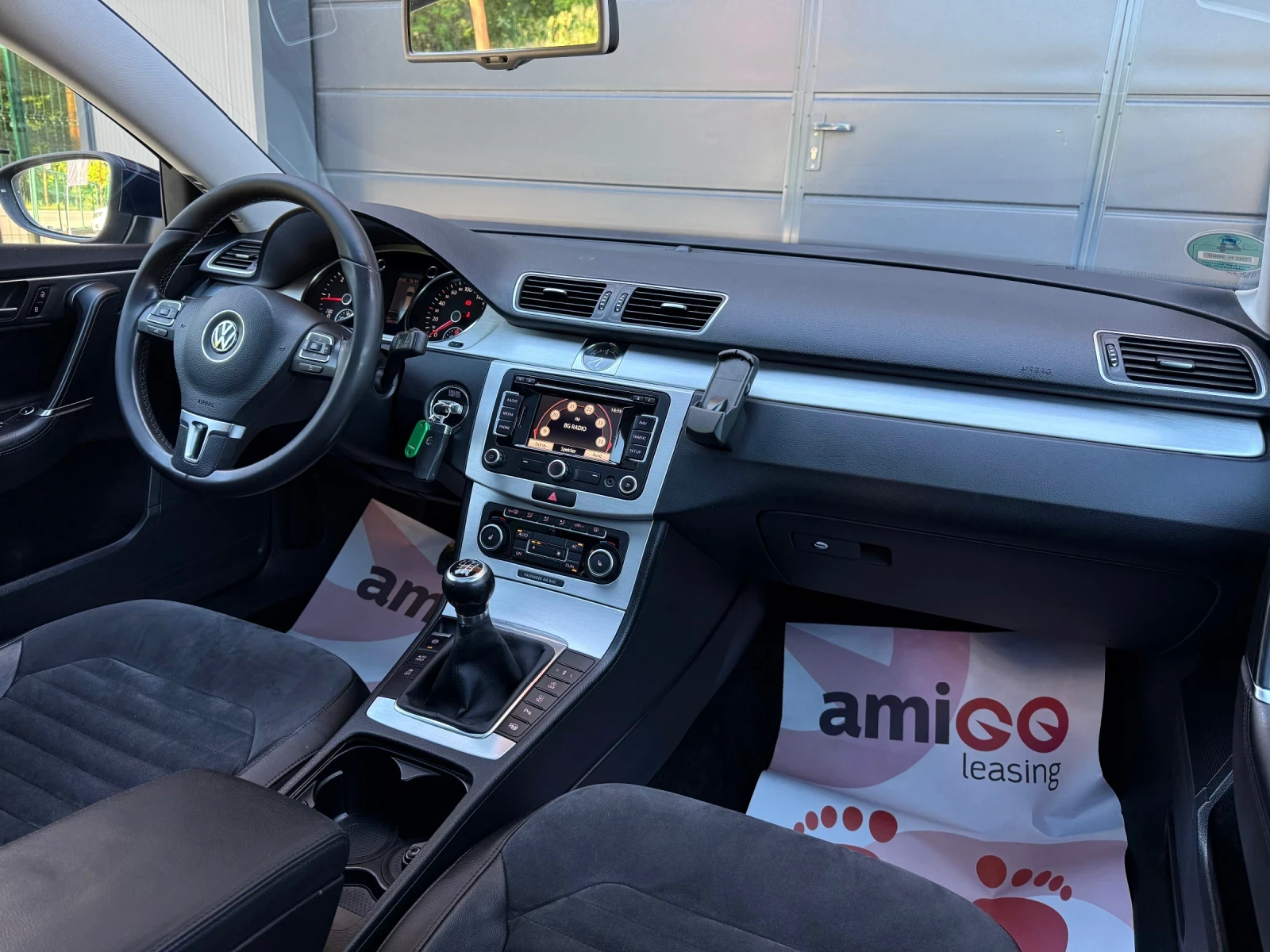 VW Passat 2.0TDI * Highline* LaneAssist* Distronic* , снимка 10 - Автомобили и джипове - 54726565