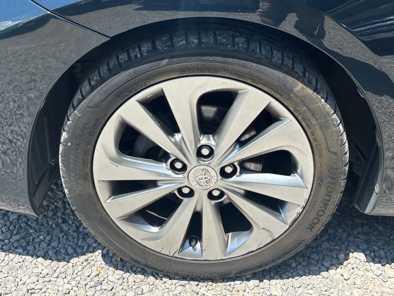 Toyota Auris 1.6 D4D, снимка 14 - Автомобили и джипове - 54941754