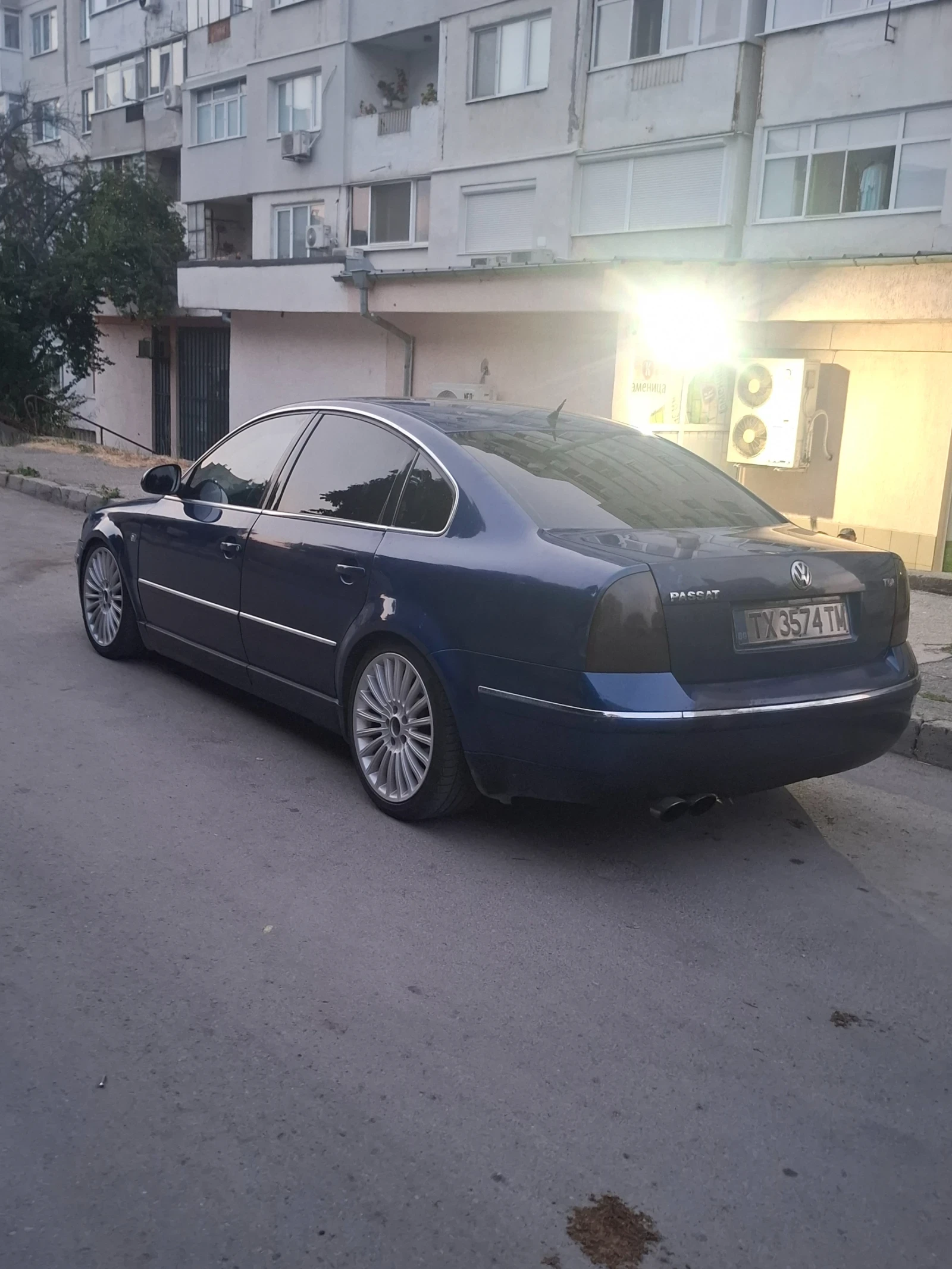 VW Passat VW Passat B5.5, снимка 5 - Автомобили и джипове - 55846304