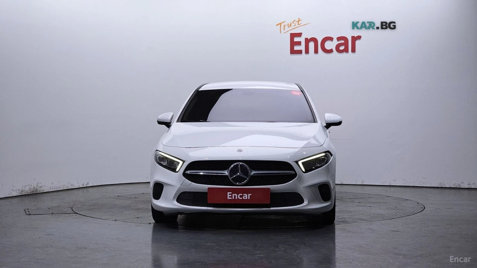 Mercedes-Benz A 250 4MATIC* КОЖА* ПОДГРЕВ* КАМЕРА* NAVI* KEYLESS* , снимка 3 - Автомобили и джипове - 55898384