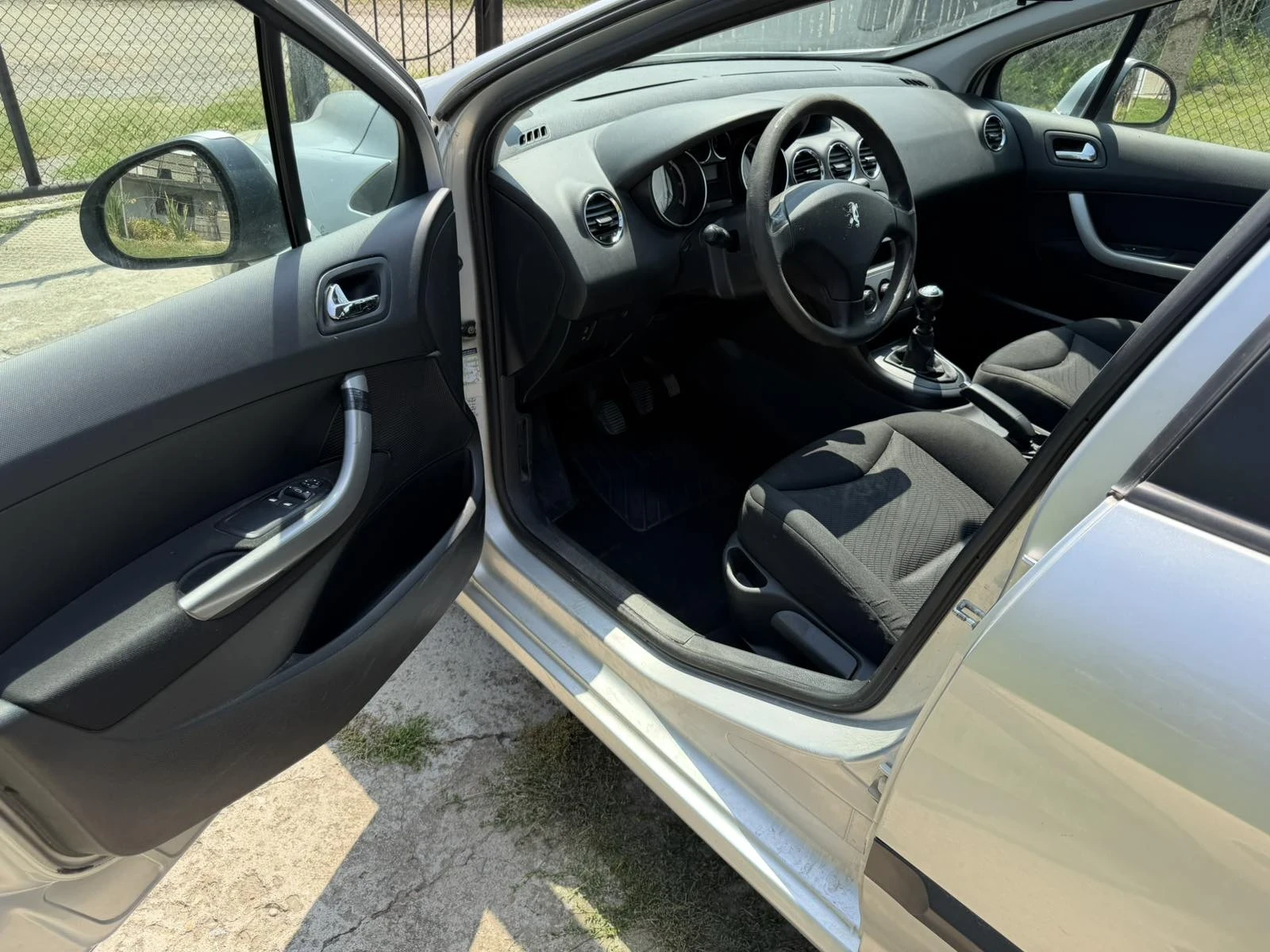 Peugeot 308, снимка 5 - Автомобили и джипове - 56124337