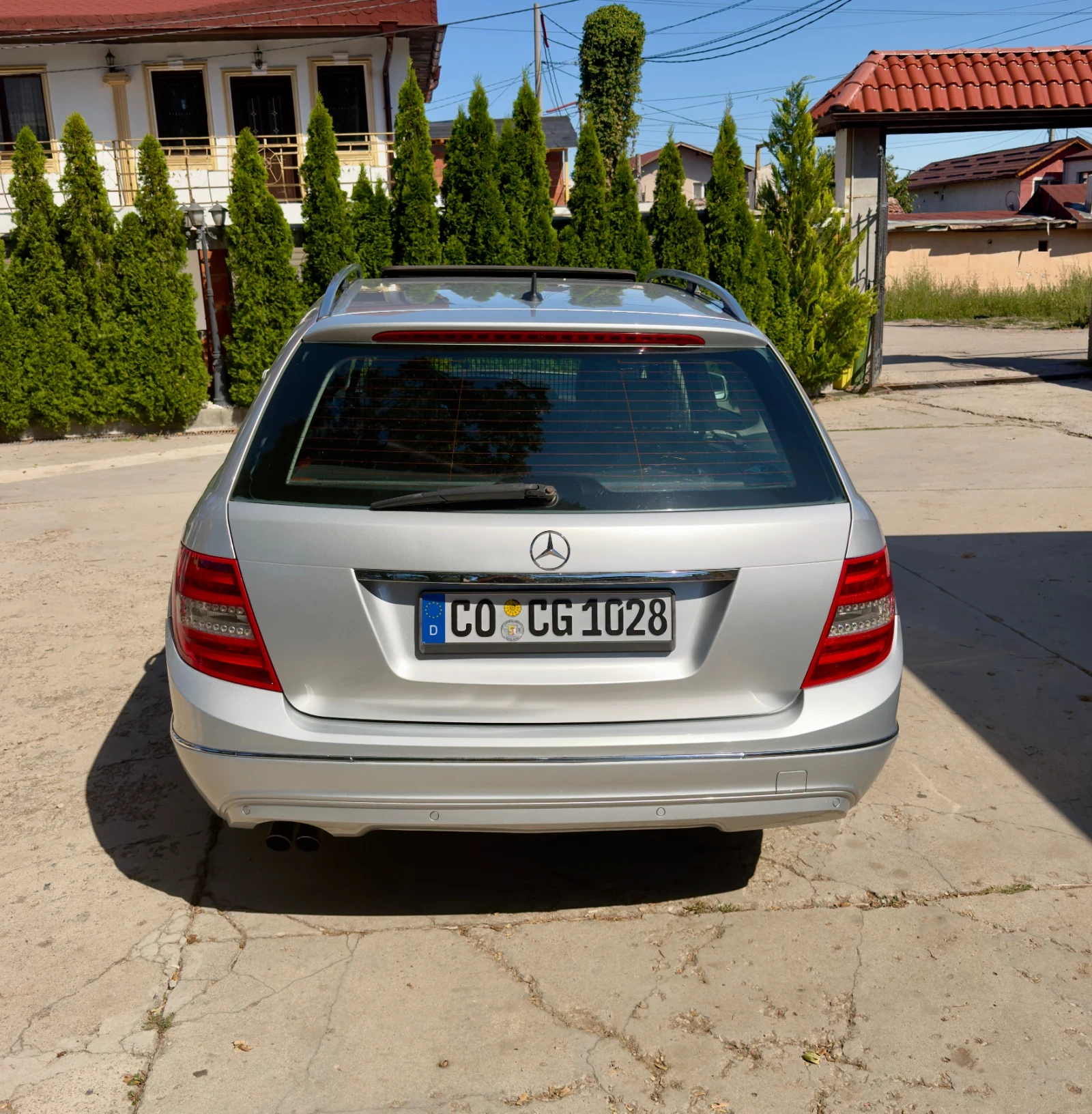 Mercedes-Benz C 200, снимка 5 - Автомобили и джипове - 56167753
