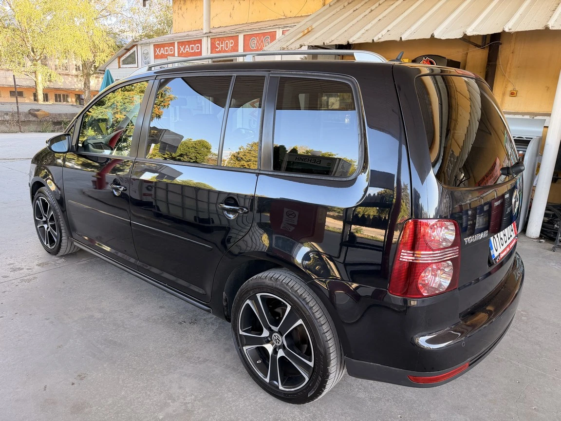 VW Touran 178000km!!!, снимка 6 - Автомобили и джипове - 56188797