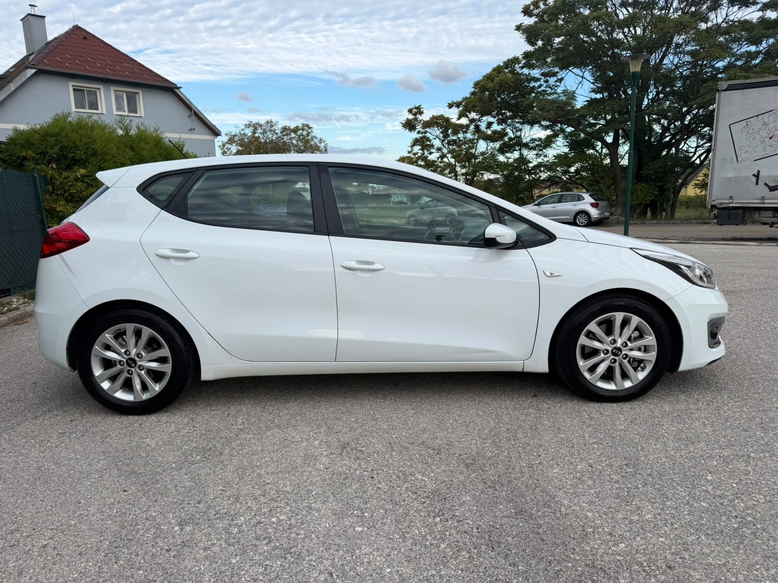 Kia Ceed 1.4 Diesel Очакван внос !!!, снимка 6 - Автомобили и джипове - 56229647